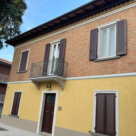 La Bella Giardini Lägenhet *