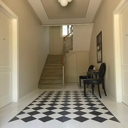 La Bella Giardini Modène